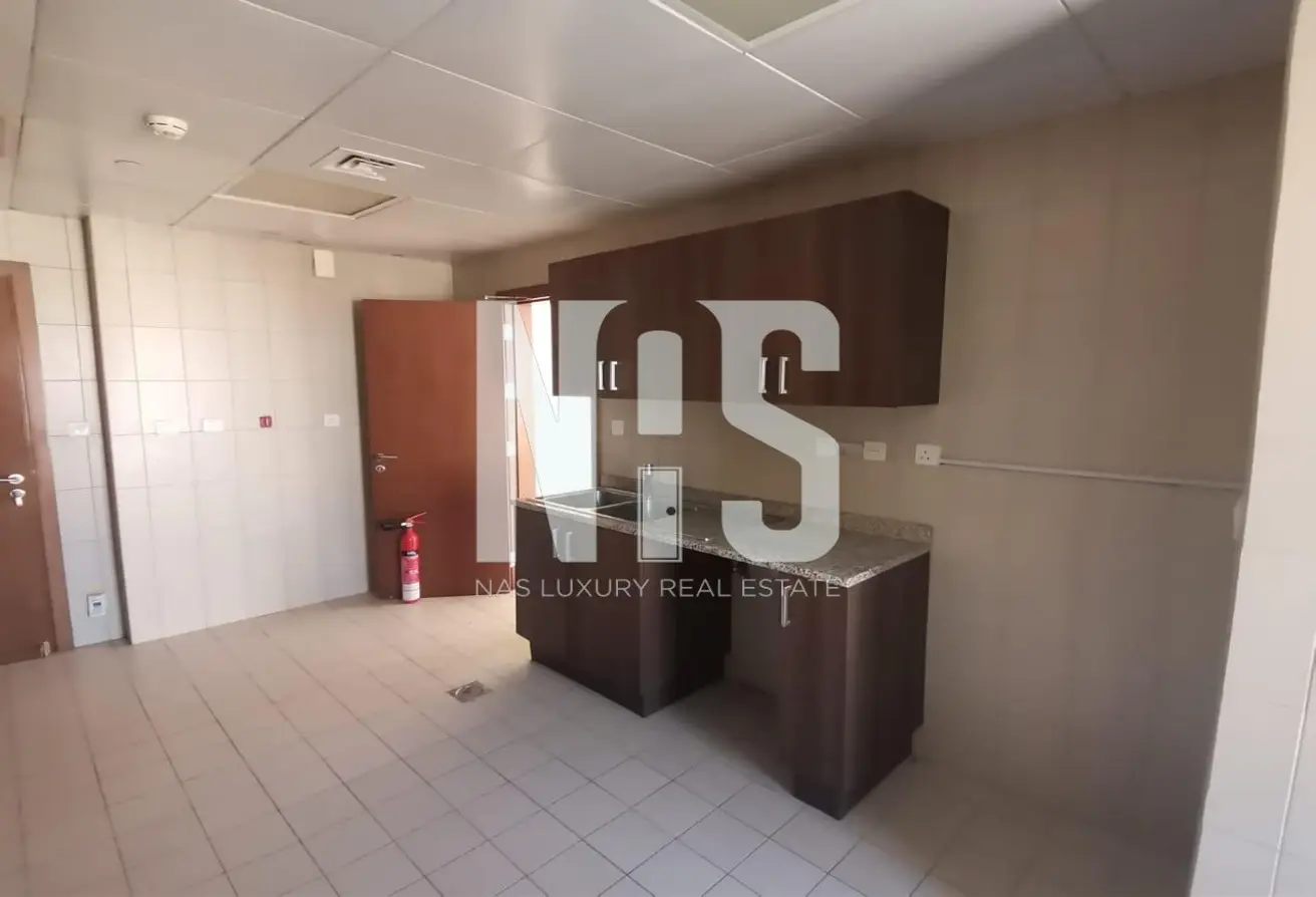 PENTHOUSE FOR SALE IN BAWABAT AL SHARQ, BANIYAS EAST